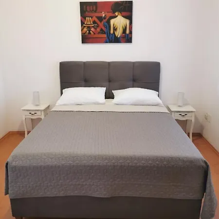 Matteo Apartment