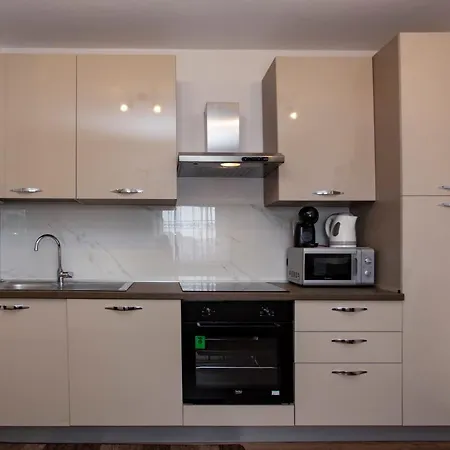Matteo Apartment