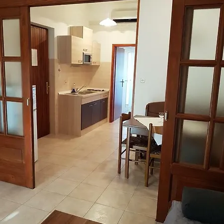 Matteo Apartment *