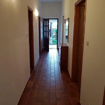 アパート Matteo ロヴィニ